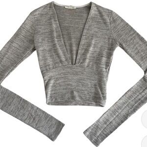 Aritzia Wilfred Free Heather Gray Deep V-neck Crop Top Medium